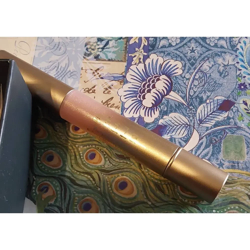 New~Stila Cosmetics Plumping Lip Glaze in Kitten~$24 Retail Value